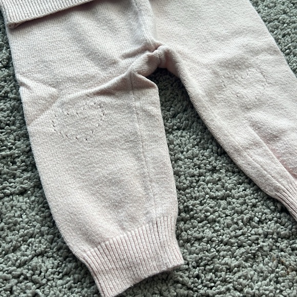 Baby GAP sweater set - Picture 4 of 5
